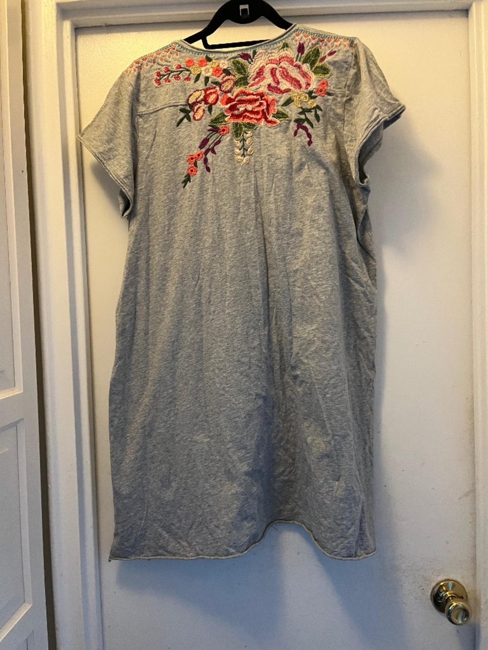 Johnny Was heavily embroidered floral 100% cottontunic top L May fit XL - Picture 4 of 16